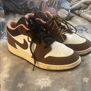 Jordan Woman’s Brown and White Sneakers with light pink accents